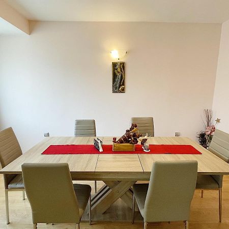 Spacious&Bright Maisonette Varna Center Extérieur photo