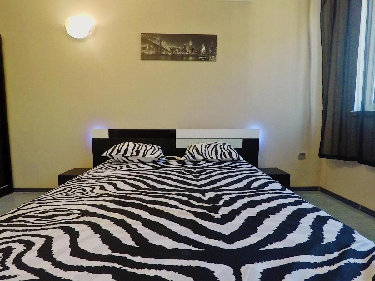 Spacious&Bright Maisonette Varna Center Extérieur photo
