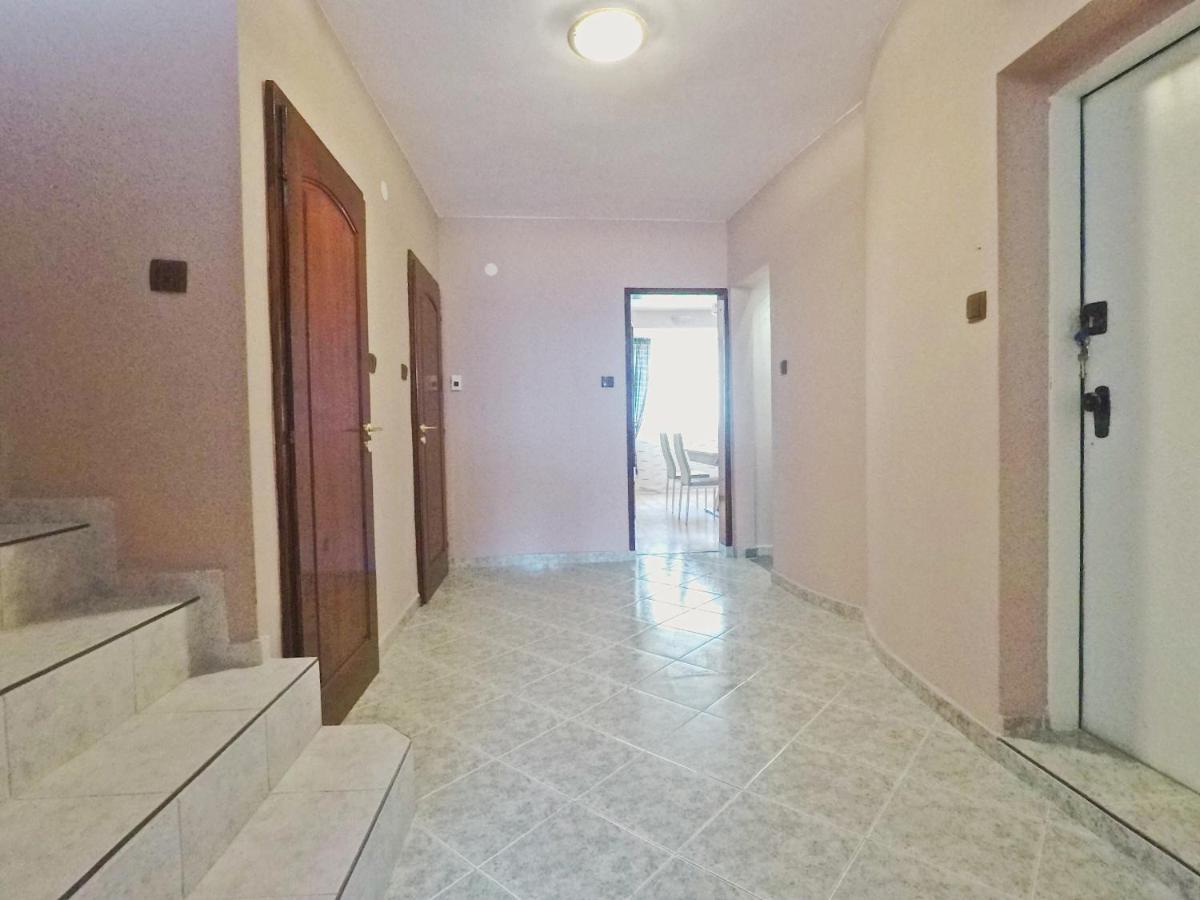 Spacious&Bright Maisonette Varna Center Extérieur photo