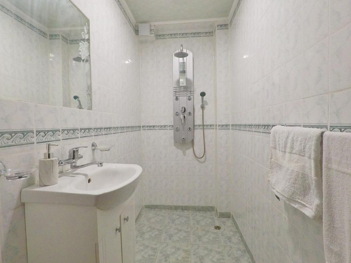 Spacious&Bright Maisonette Varna Center Extérieur photo